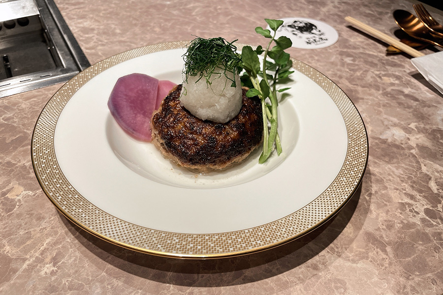 Specialty Drinkable Hamburger Lunch 180g（grated radish ponzu sauce, demi-glace）